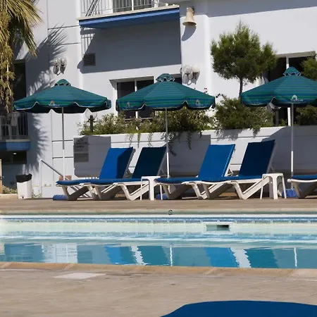 Blue Crane Apts Apart-hotel Limassol